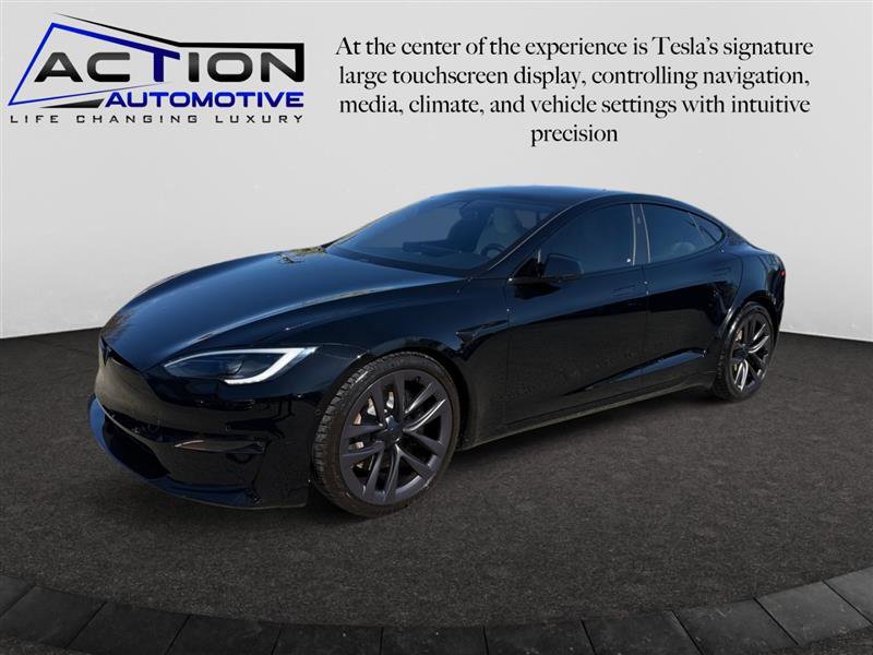 Used 2022 Tesla Model S Plaid image 3