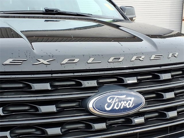 Used 2017 Ford Explorer Sport image 29