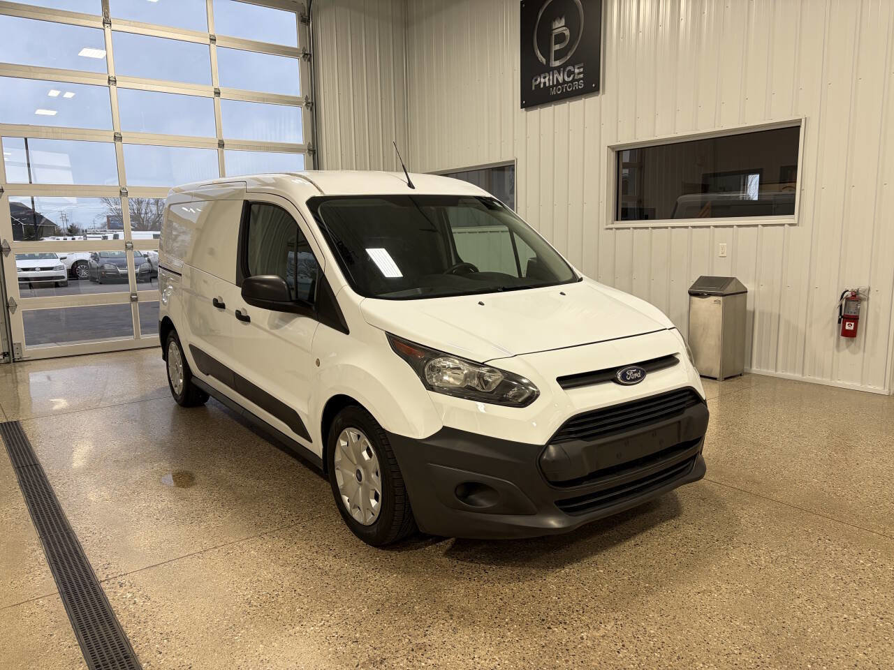 Used 2015 Ford Transit Connect XL image 6