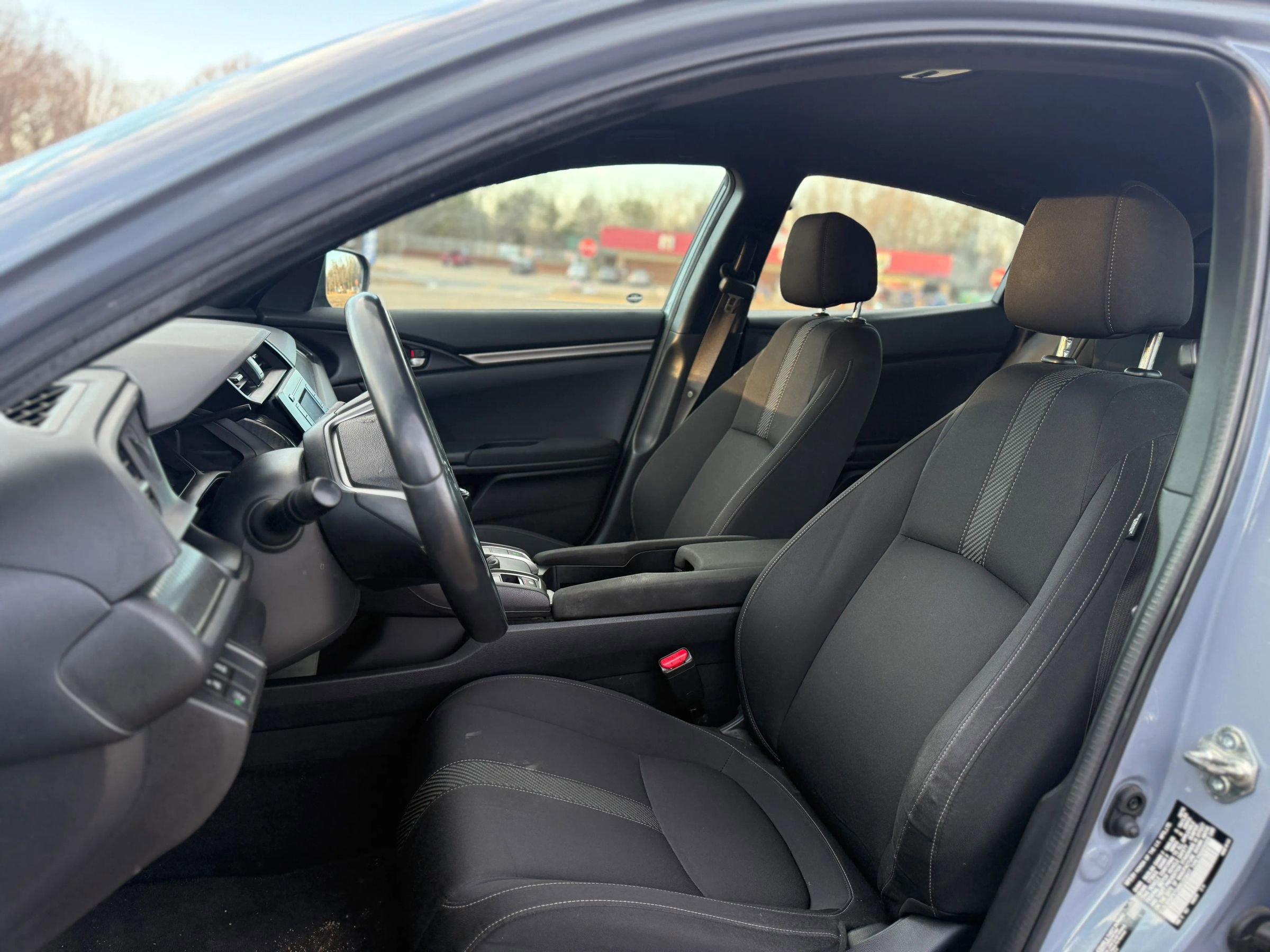 Used 2019 Honda Civic Sport image 2