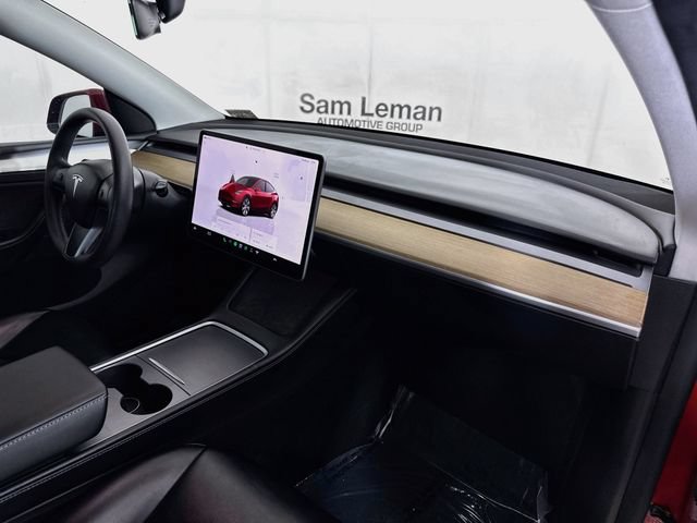 Used 2022 Tesla Model Y Long Range AWD/4WD image 28