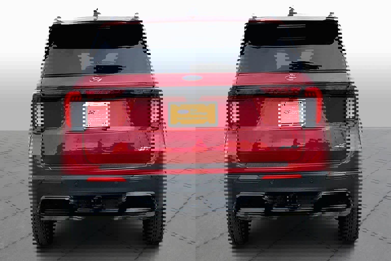 Certified 2025 Ford Explorer ST-Line w/ Premium Package image 5