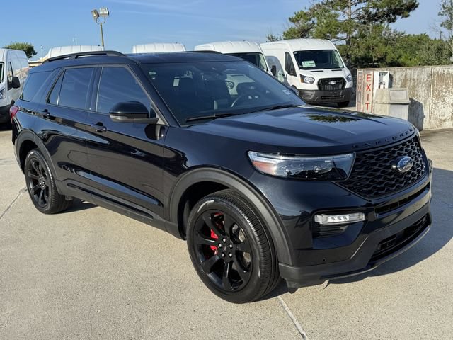 Used 2024 Ford Explorer ST w/ Equipment Group 401A AWD/4WD image 3