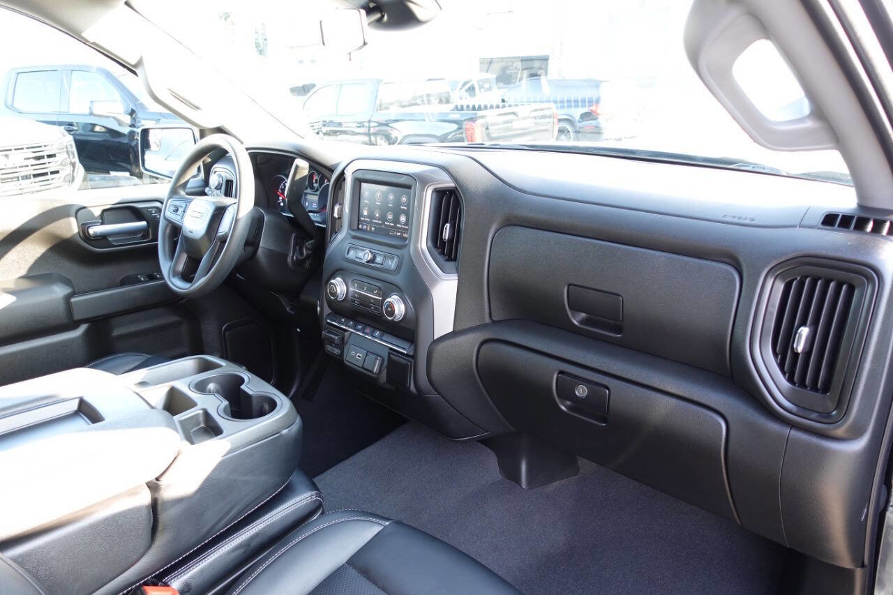 Used 2023 GMC Sierra 1500 Pro w/ Graphite Edition image 30