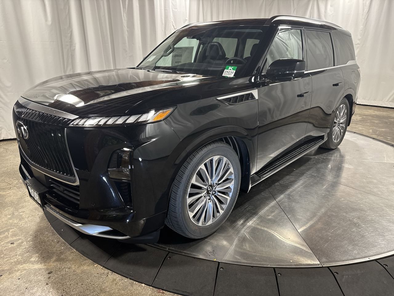 New 2025 INFINITI QX80 Sensory