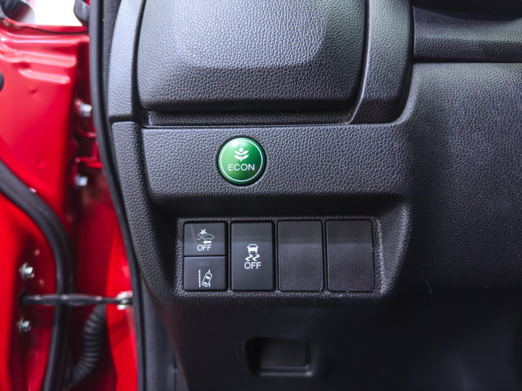 Used 2018 Honda Fit EX image 23