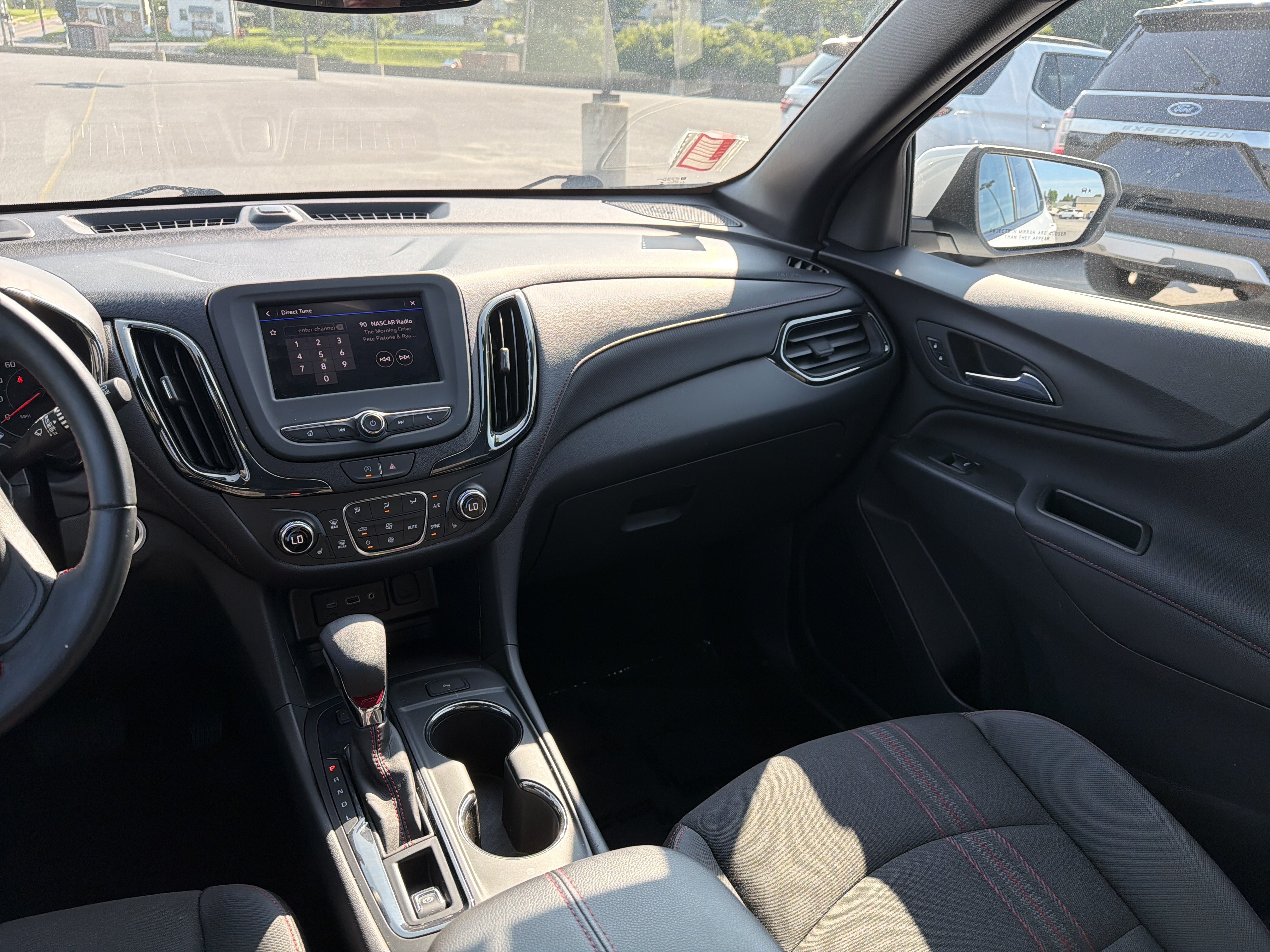 Used 2024 Chevrolet Equinox RS w/ LPO, Floor Liner Package AWD/4WD image 8