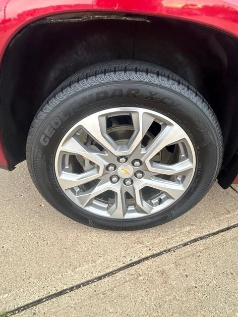 Used 2020 Chevrolet Traverse Premier FWD image 29