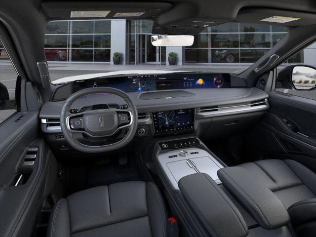 New 2025 Lincoln Navigator Reserve w/ Jet Appearance Package image 9
