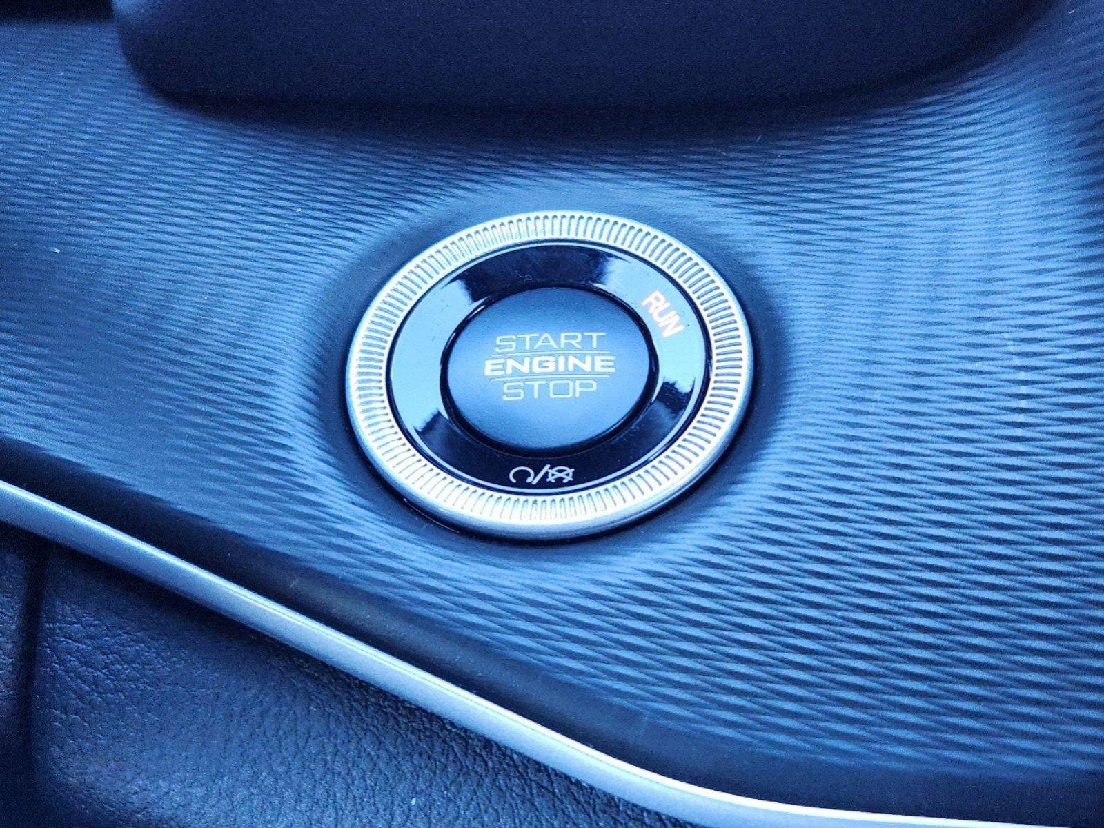 New 2025 Jeep Grand Cherokee Altitude image 27