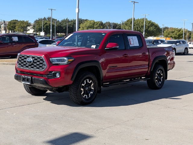 Used 2022 Toyota Tacoma TRD Off-Road w/ Technology Package AWD/4WD image 10