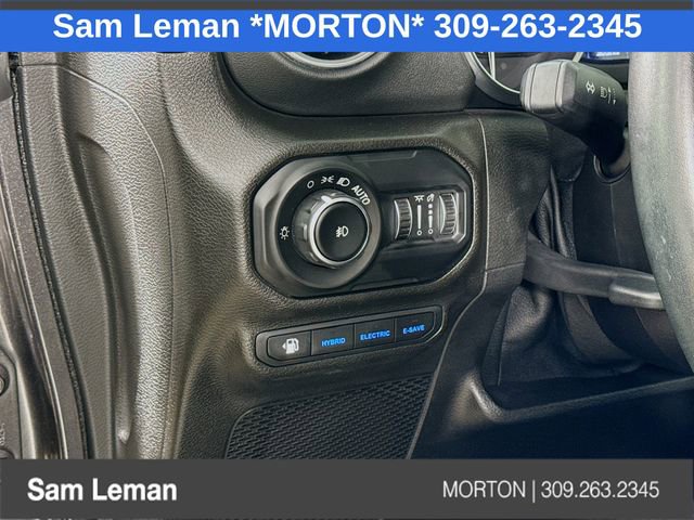 Used 2021 Jeep Wrangler Unlimited Sahara w/ Cold Weather Group image 10