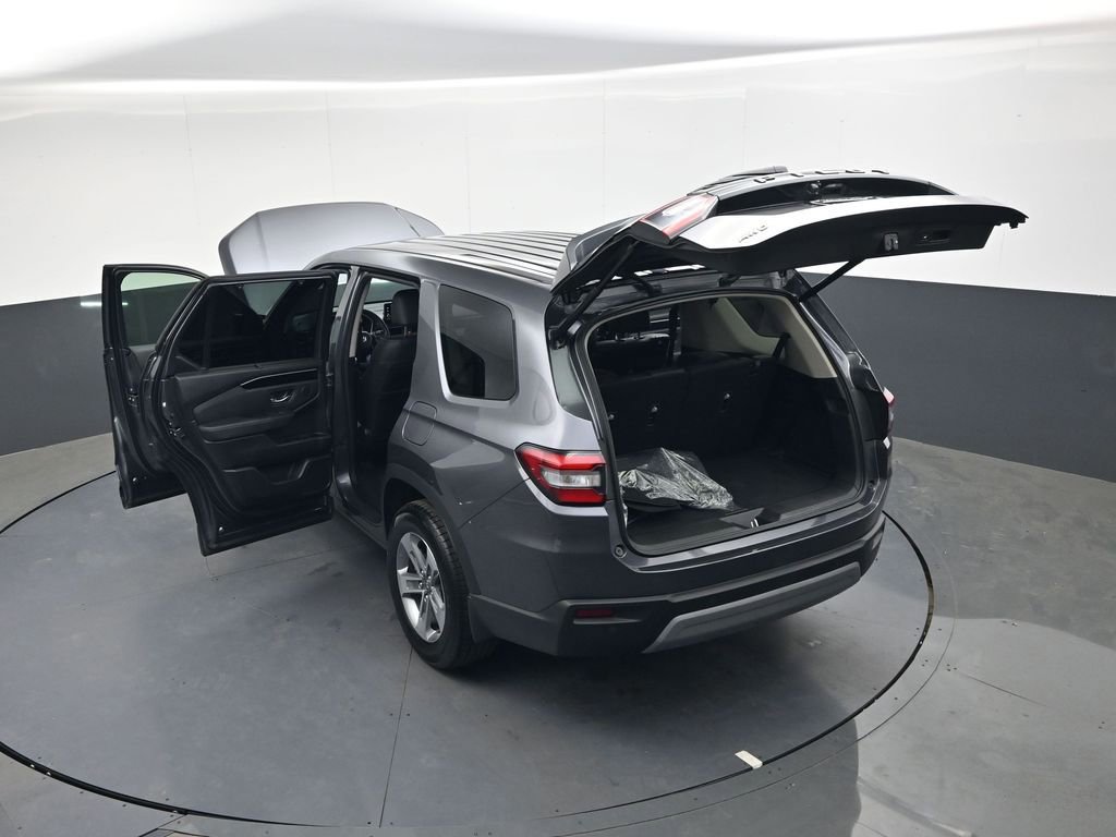 Certified 2025 Honda Pilot EX-L image 37