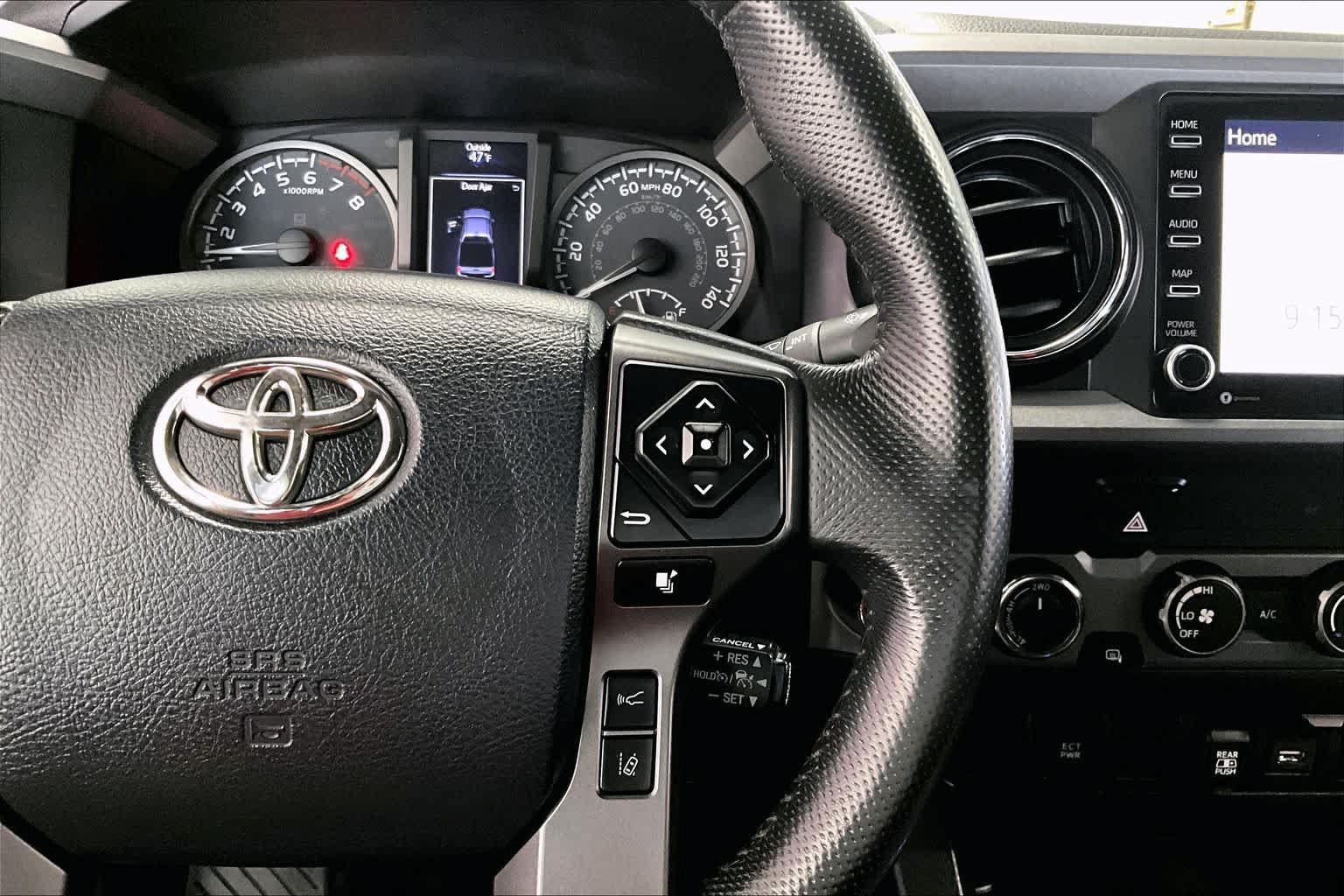 Used 2020 Toyota Tacoma TRD Sport AWD/4WD image 22