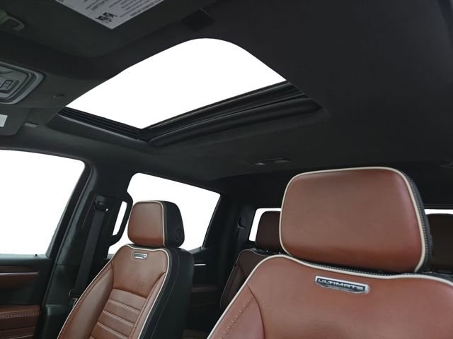 Used 2022 GMC Sierra 1500 Denali Ultimate image 12