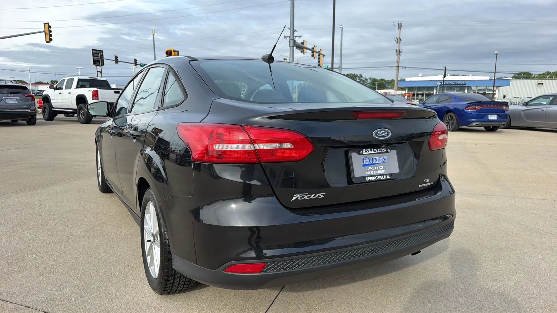 Used 2015 Ford Focus SE FWD image 13