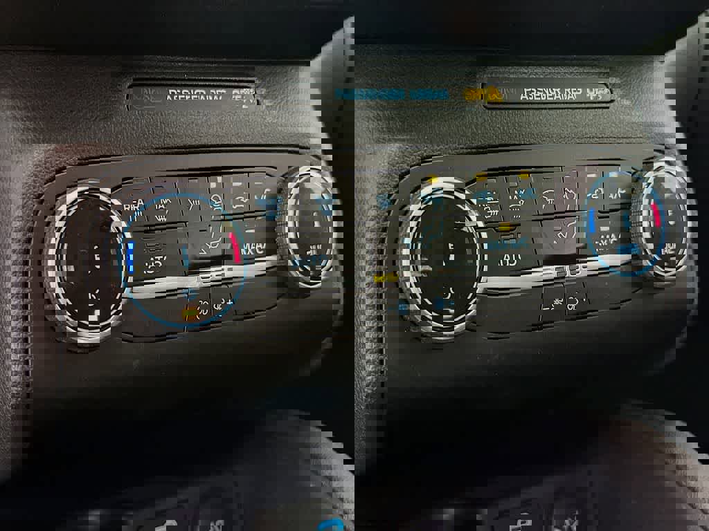 Certified 2023 Ford Escape Active image 17