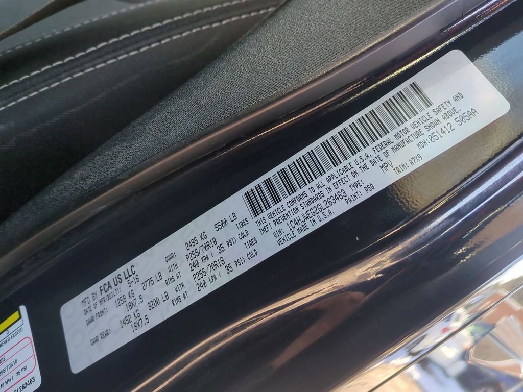 Used 2016 Jeep Wrangler Unlimited Sahara w/ Dual Top Group image 29