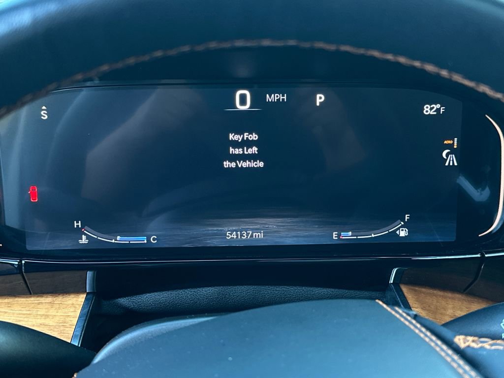 Used 2023 Jeep Grand Wagoneer L Series III w/ Rear Seat Video Group 1 AWD/4WD image 25