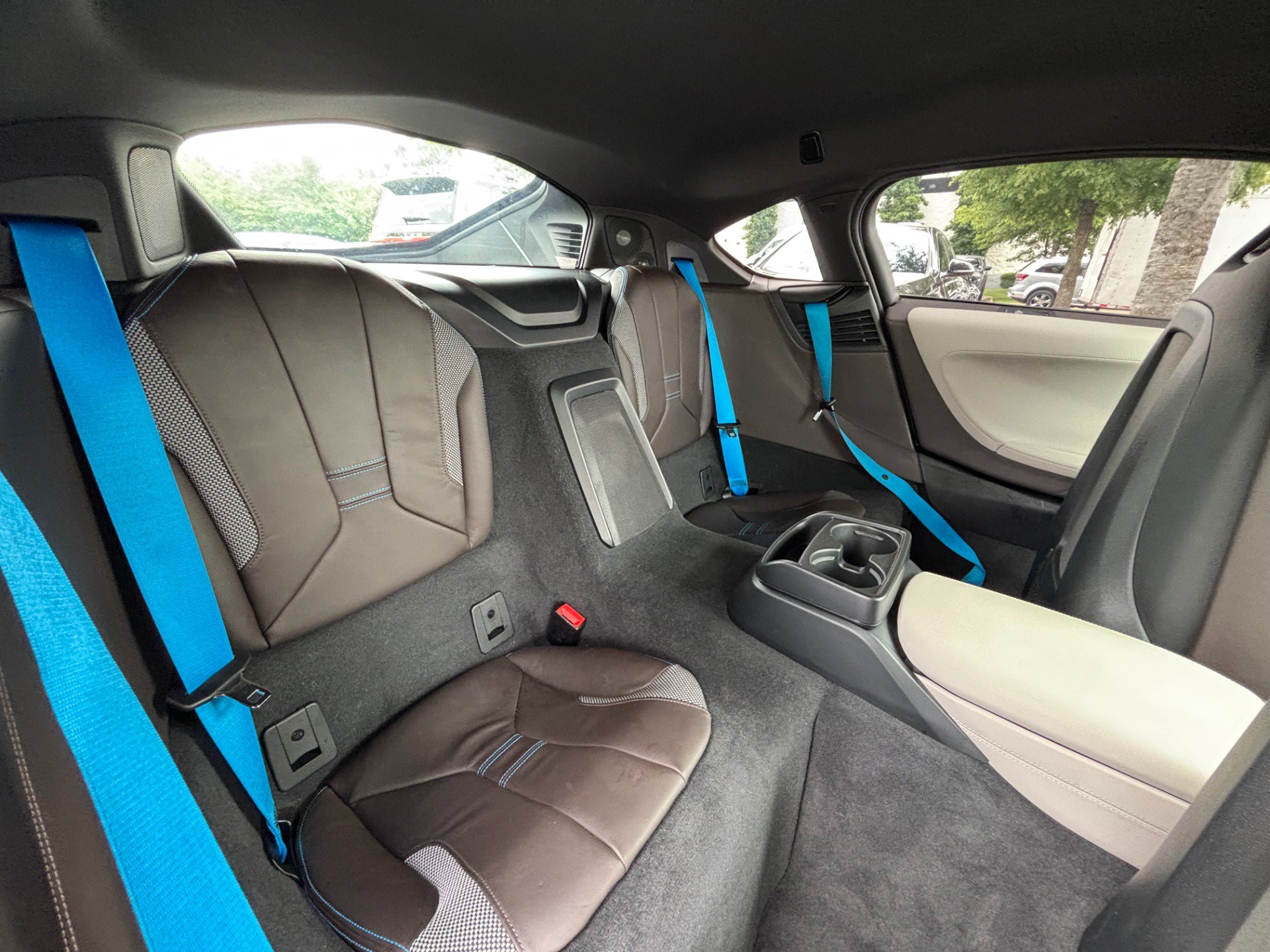 Used 2015 BMW i8 AWD/4WD image 17