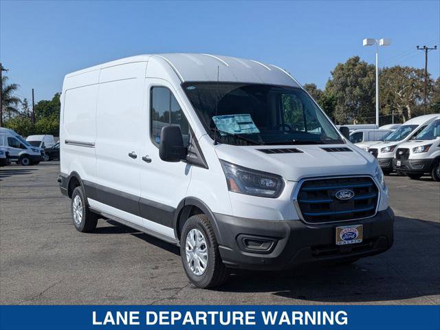 New 2026 Ford E-Transit 148 Medium Roof w/ Load Area Protection Package RWD image 7