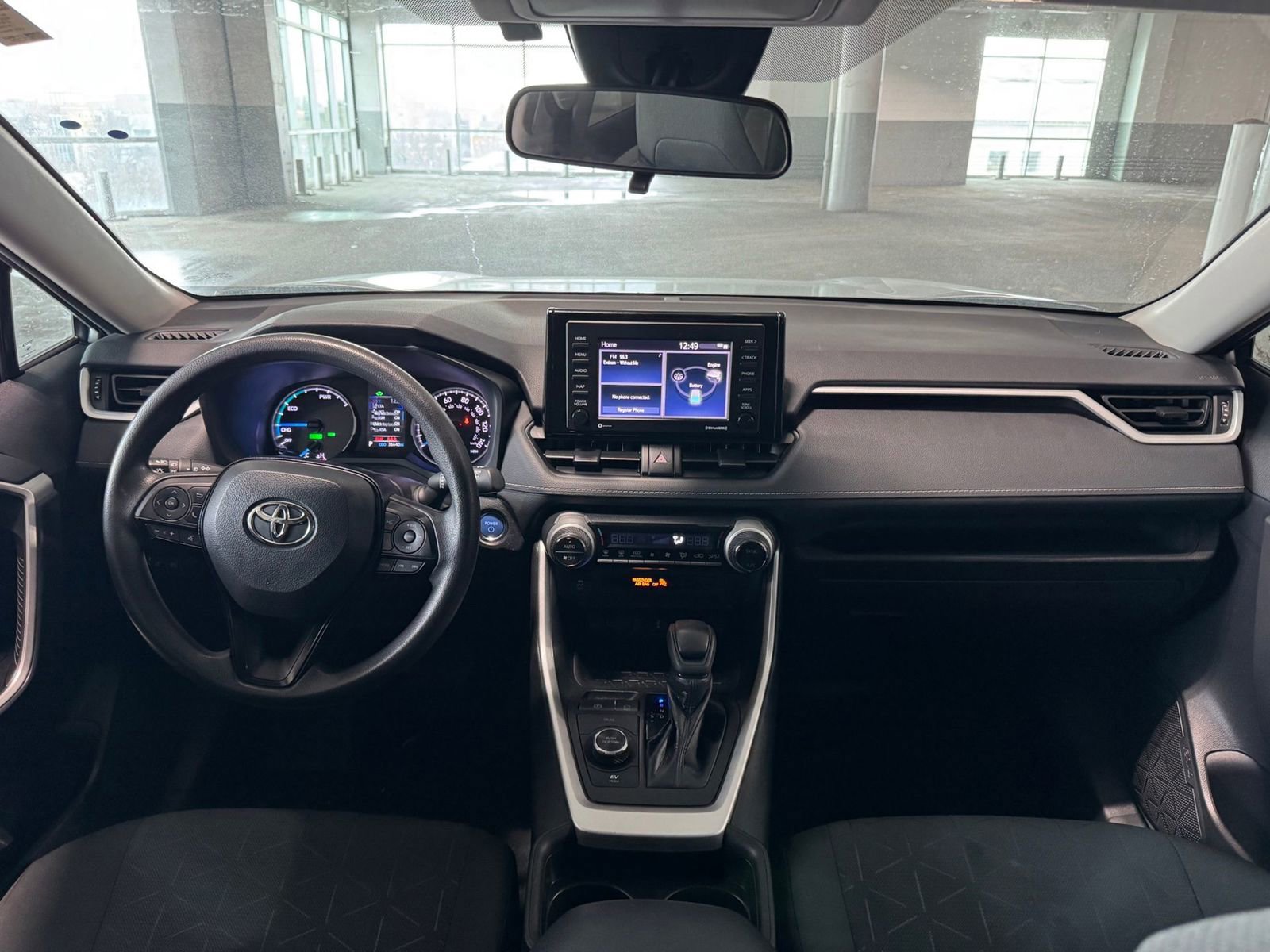 Used 2021 Toyota RAV4 XLE image 33