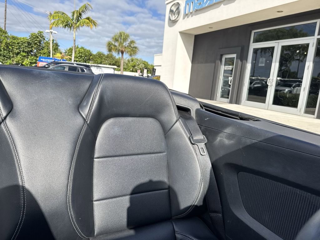 Used 2016 Ford Mustang Premium w/ Equipment Group 201A RWD image 19