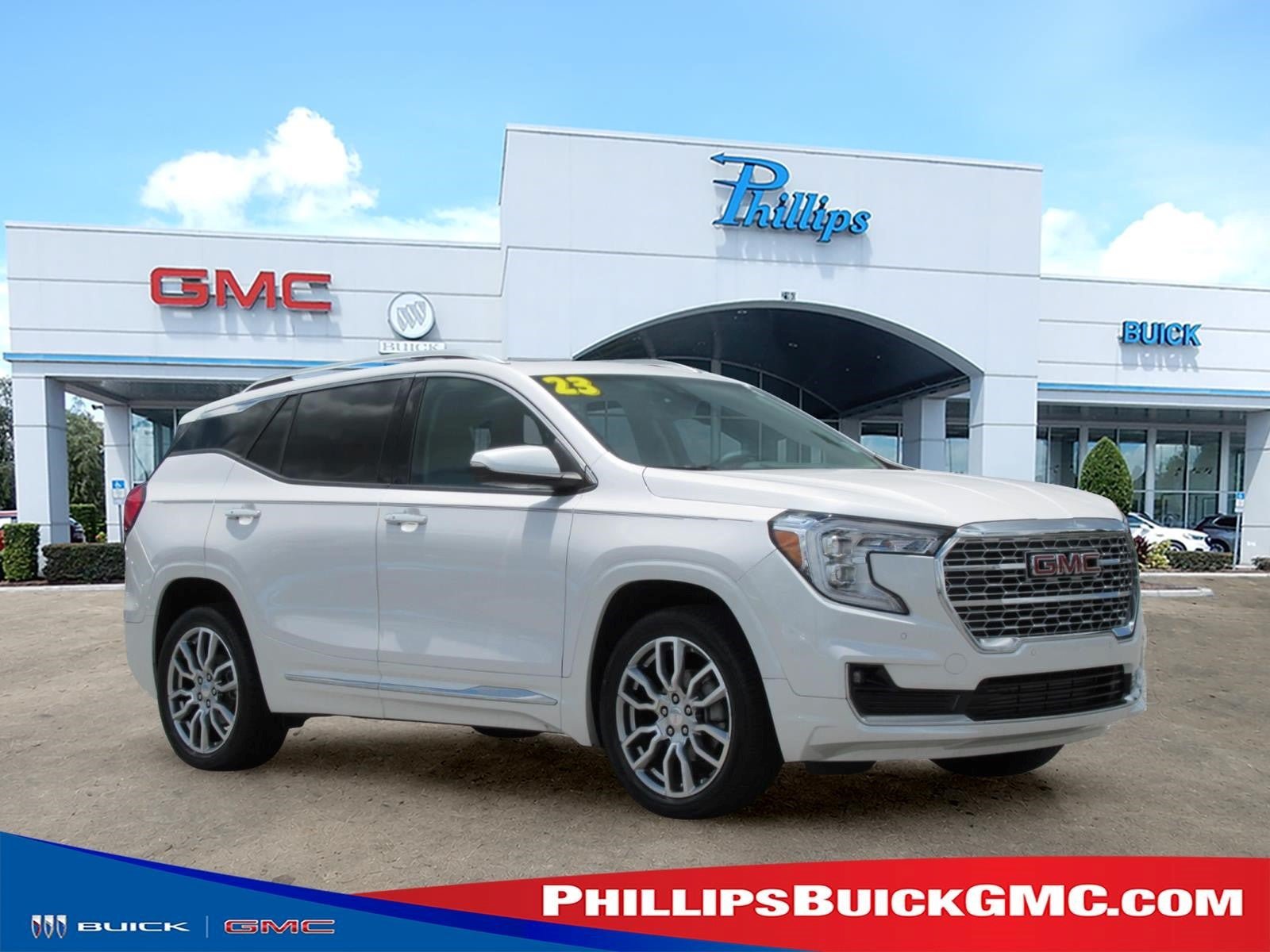 Used 2023 GMC Terrain Denali