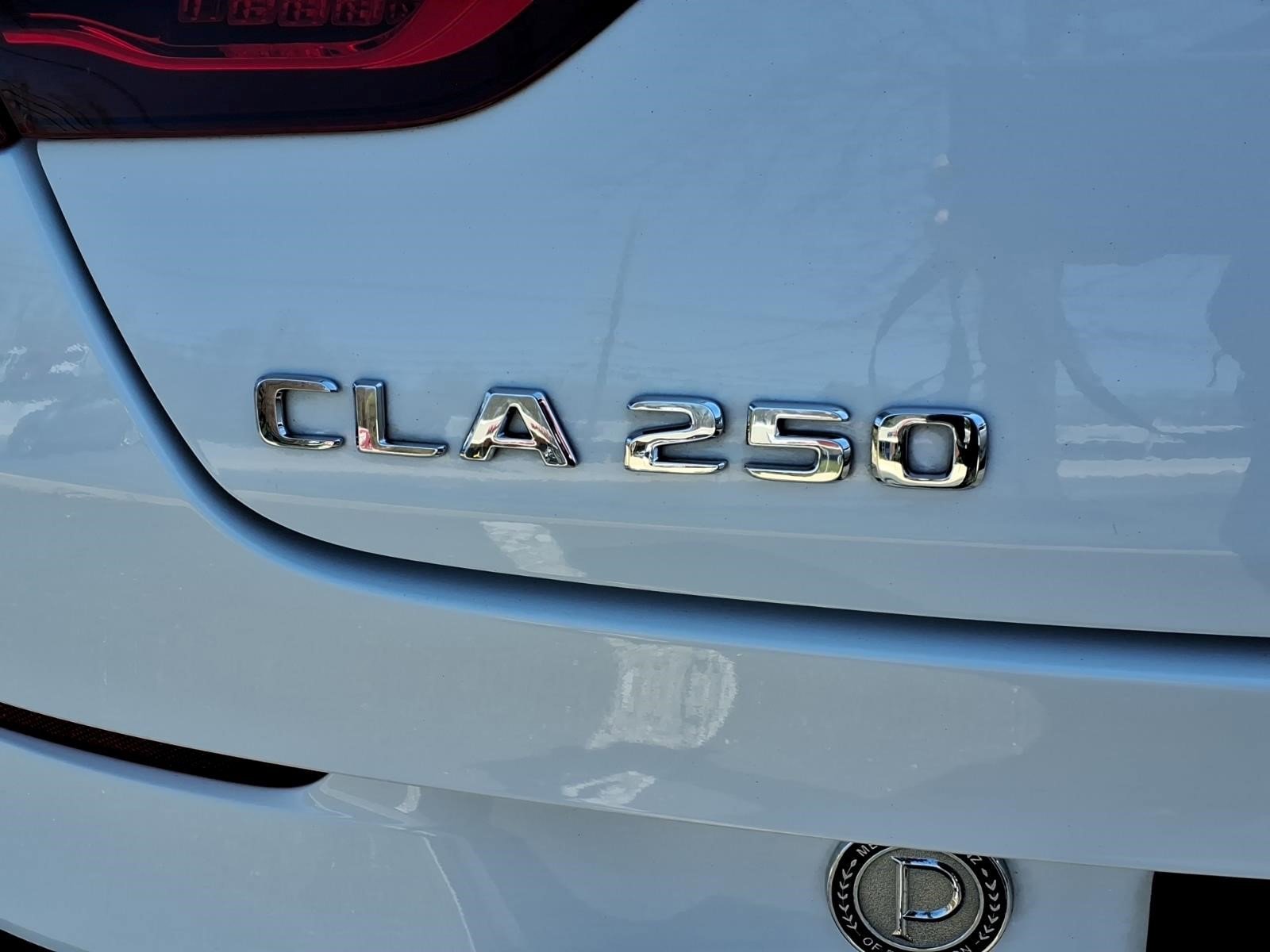 Certified 2022 Mercedes-Benz CLA 250 4MATIC image 16