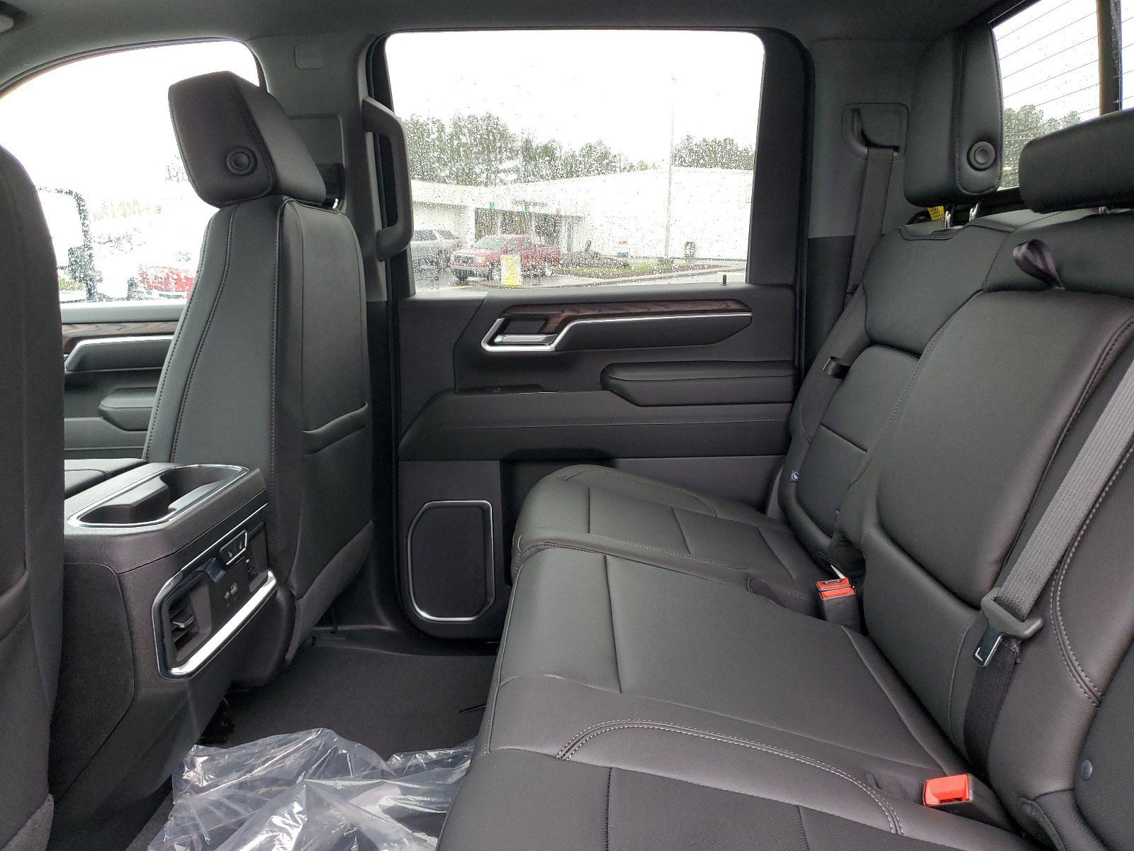 New 2025 GMC Sierra 2500 SLT w/ SLT Premium Package image 13