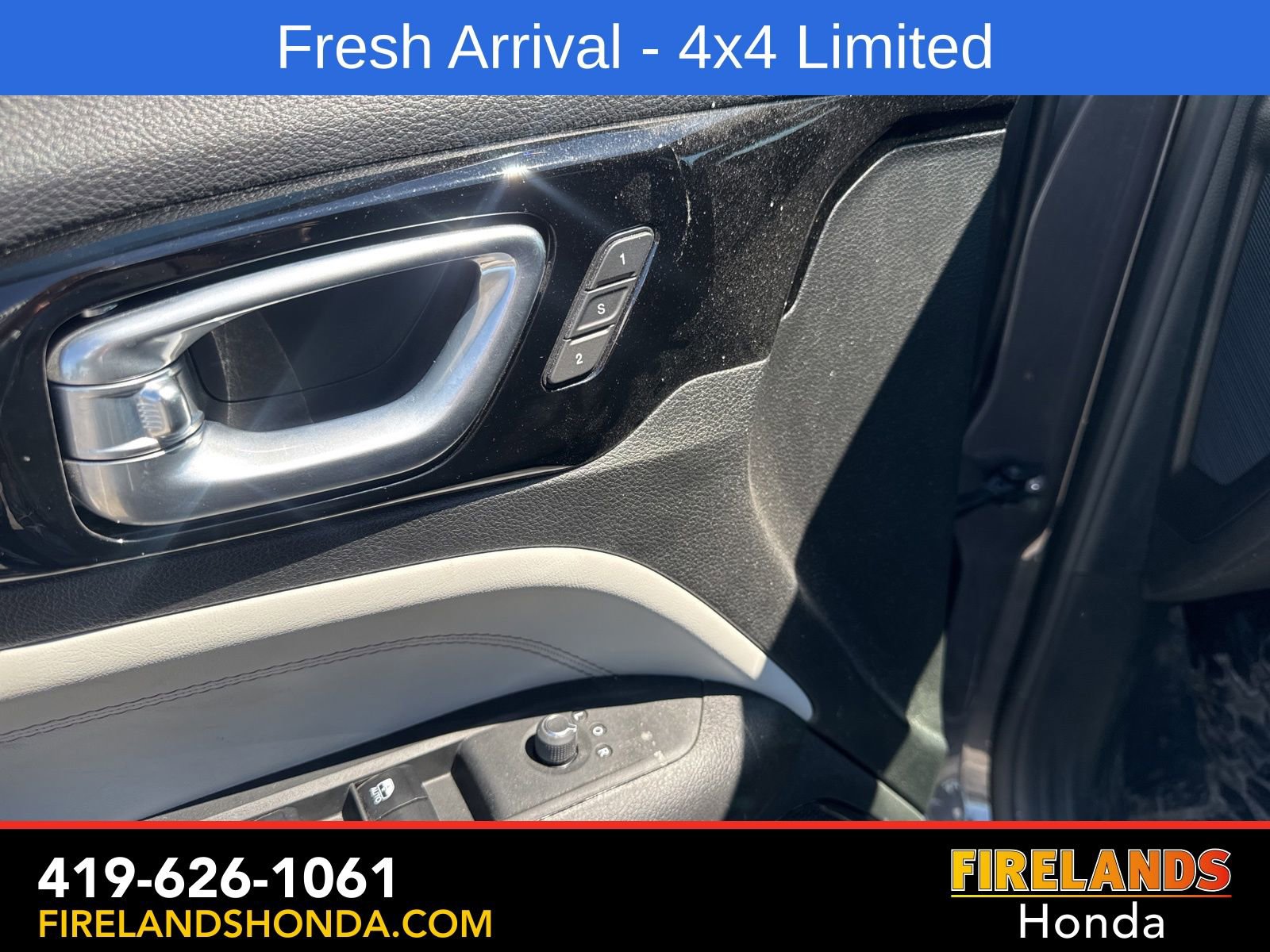 Used 2024 Jeep Compass Limited w/ Elite Group AWD/4WD image 16