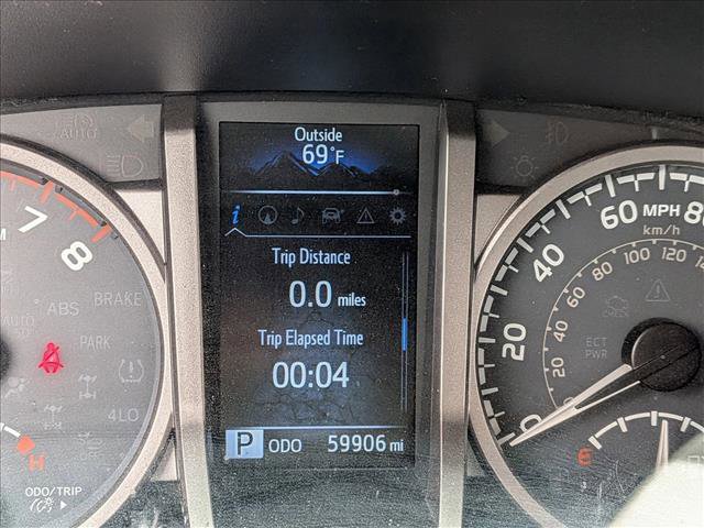 Used 2019 Toyota Tacoma SR5 AWD/4WD image 9