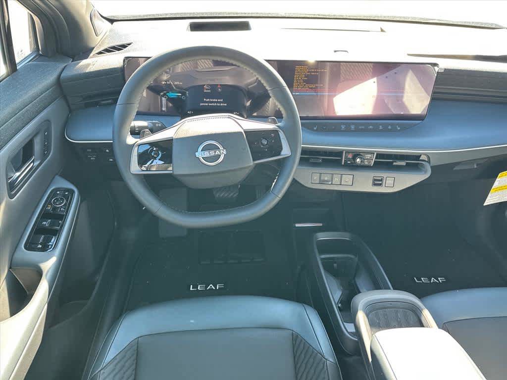 New 2026 Nissan Leaf Platinum+ w/ Cargo Package (Platinum+) FWD image 6