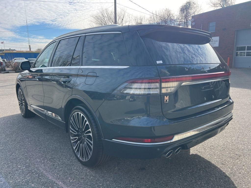 Used 2022 Lincoln Aviator Black Label w/ Dynamic Handling Package image 3