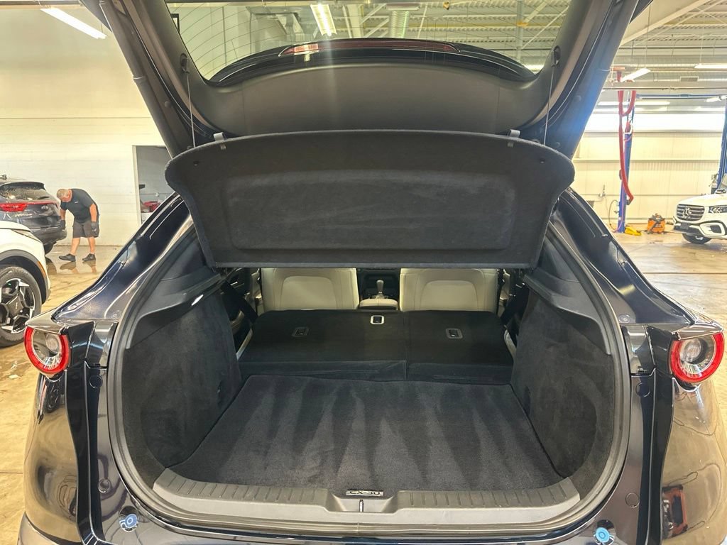 Used 2025 MAZDA CX-30 AWD 2.5 S w/ Premium Package image 28