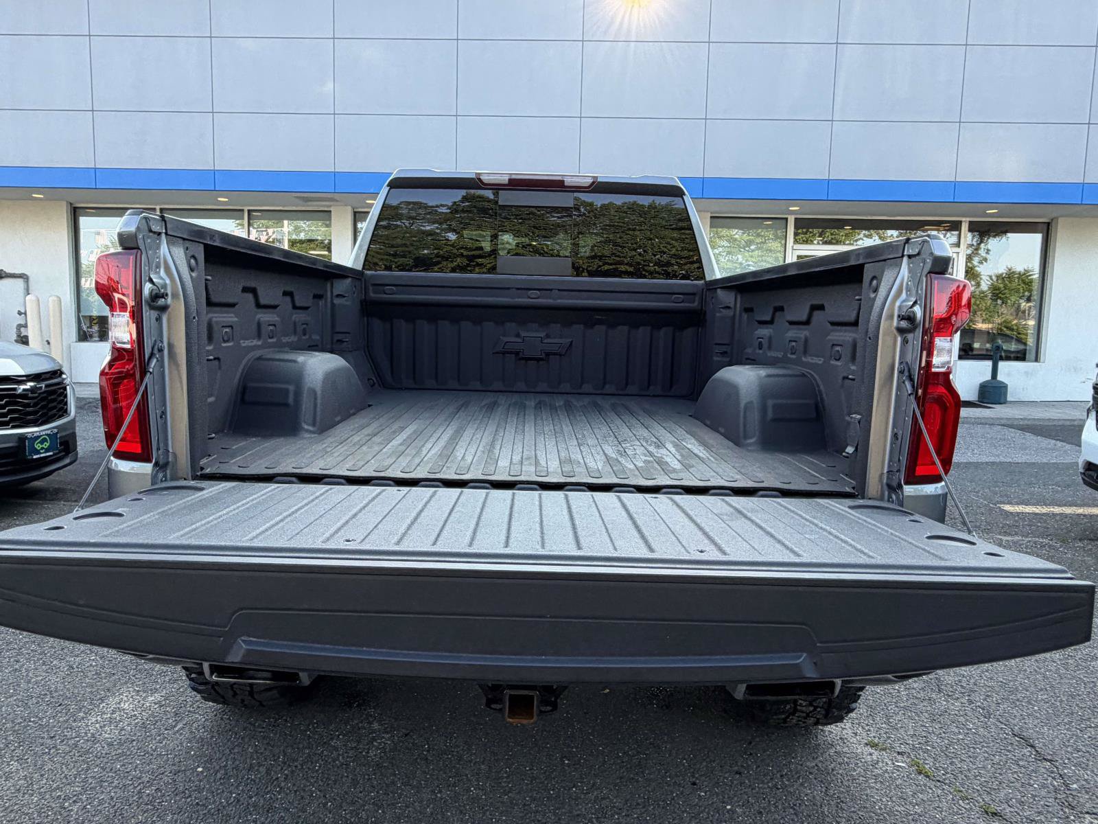 Used 2020 Chevrolet Silverado 1500 RST AWD/4WD image 8