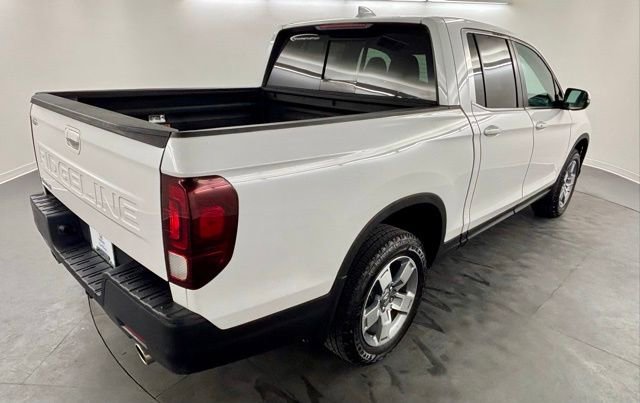Certified 2025 Honda Ridgeline RTL image 8