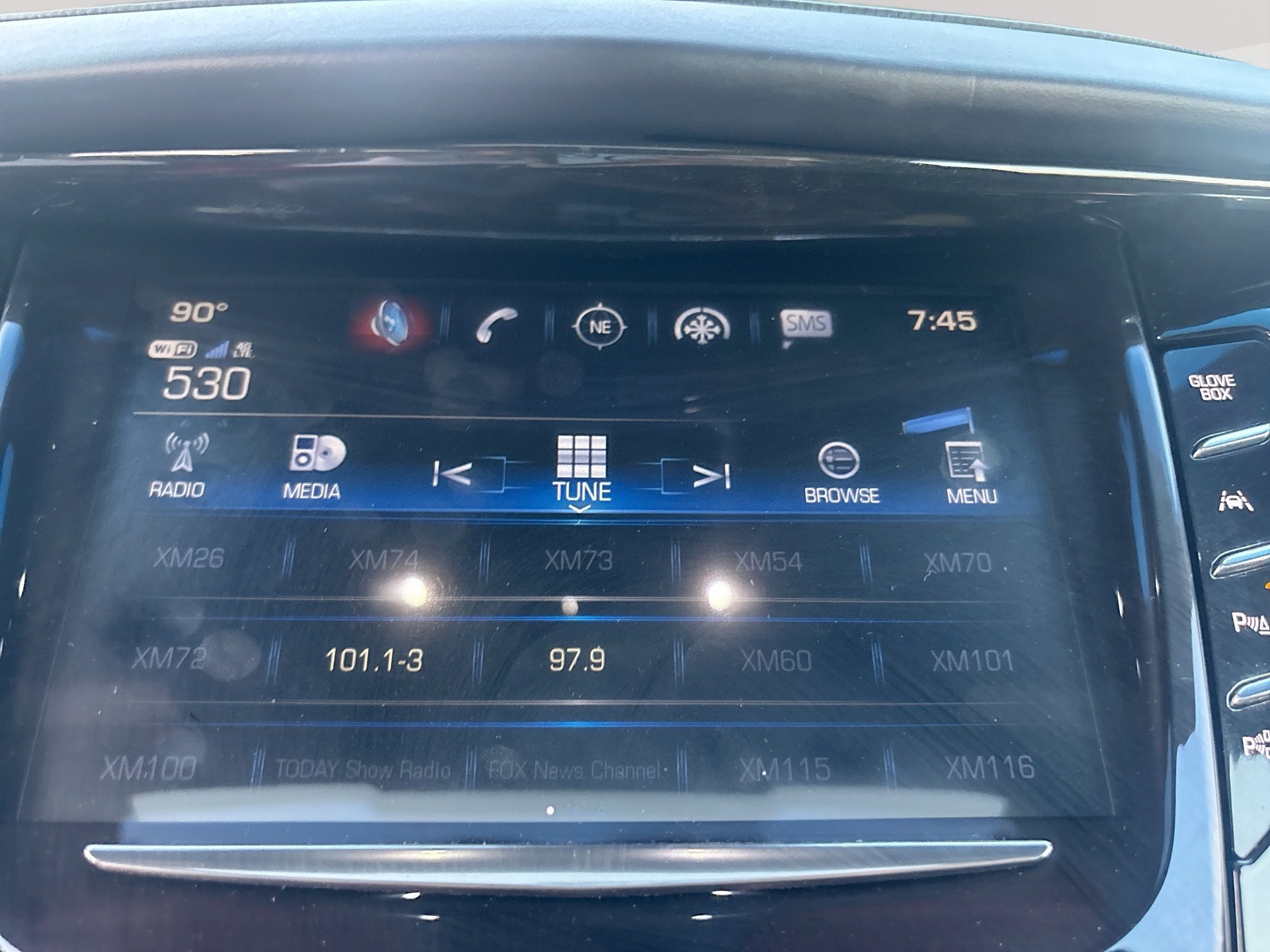 Used 2019 Cadillac Escalade ESV Platinum AWD/4WD image 12