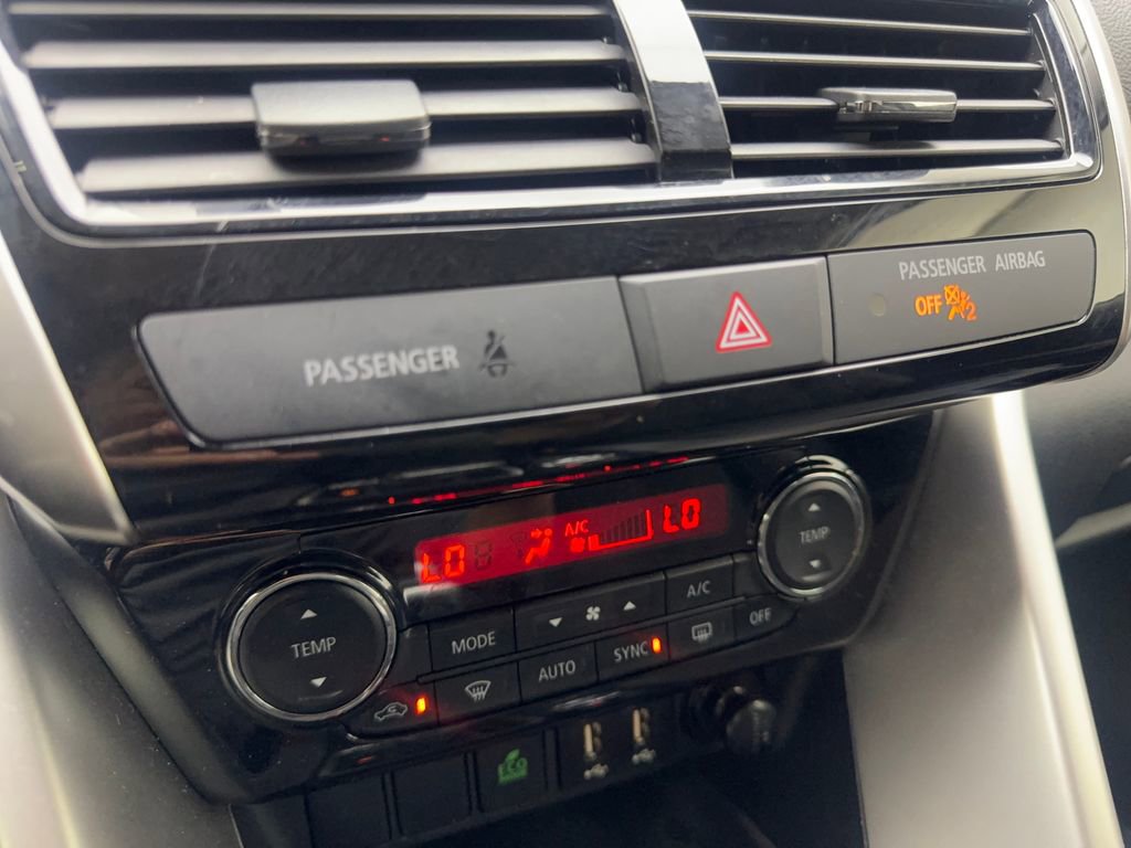 Used 2024 Mitsubishi Eclipse Cross SE image 66