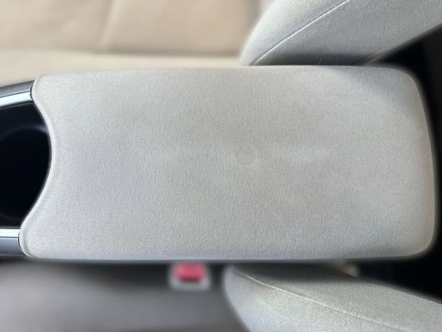 Used 2015 Toyota Prius Two FWD image 28