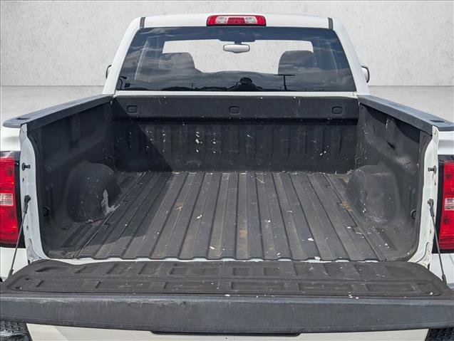 Used 2018 Chevrolet Silverado 1500 Custom w/ Custom Convenience Package RWD image 6
