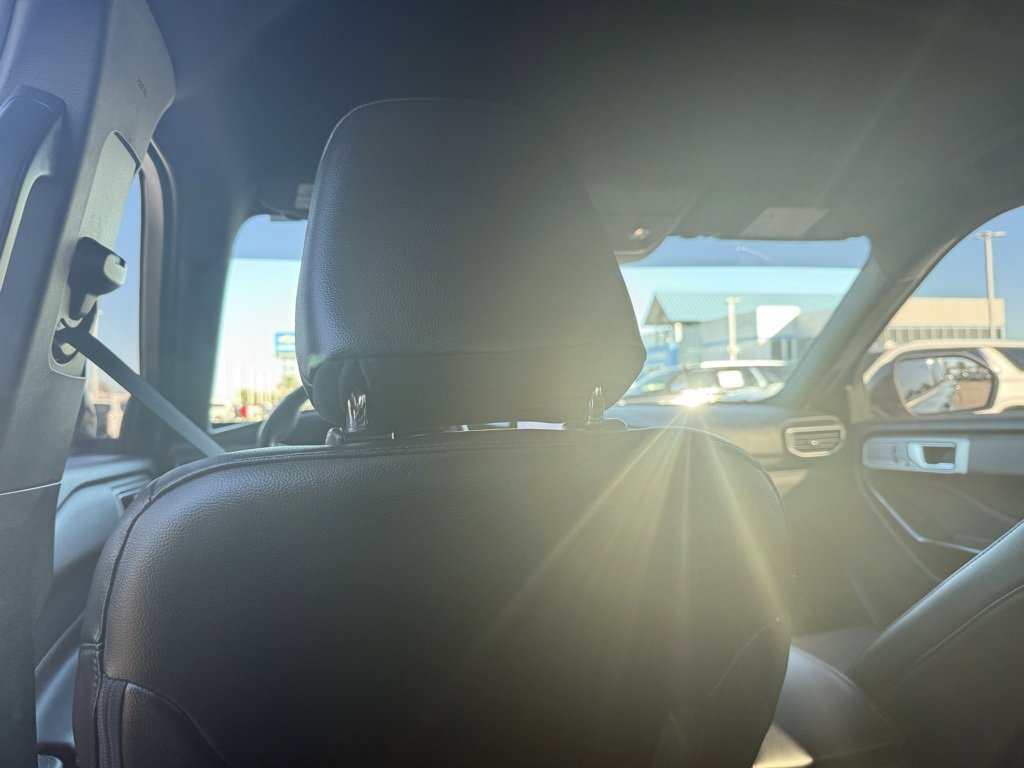 Used 2023 Ford Explorer ST-Line w/ Class IV Trailer Tow Package image 30