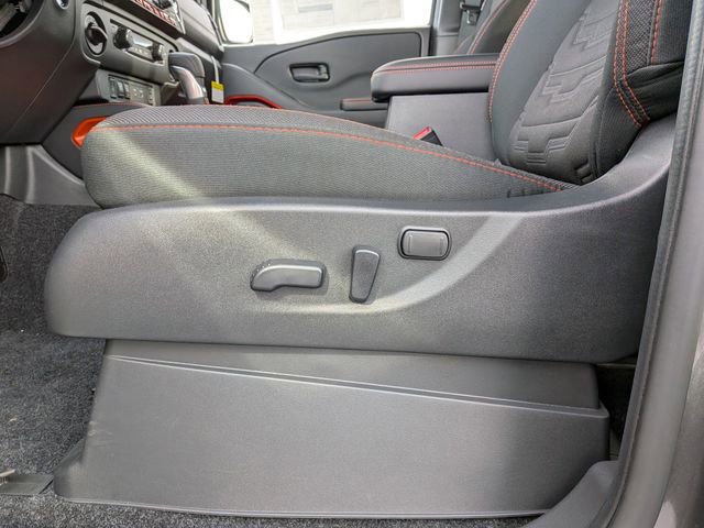 New 2026 Nissan Frontier PRO-4X w/ Pro-4x Convenience Package image 16