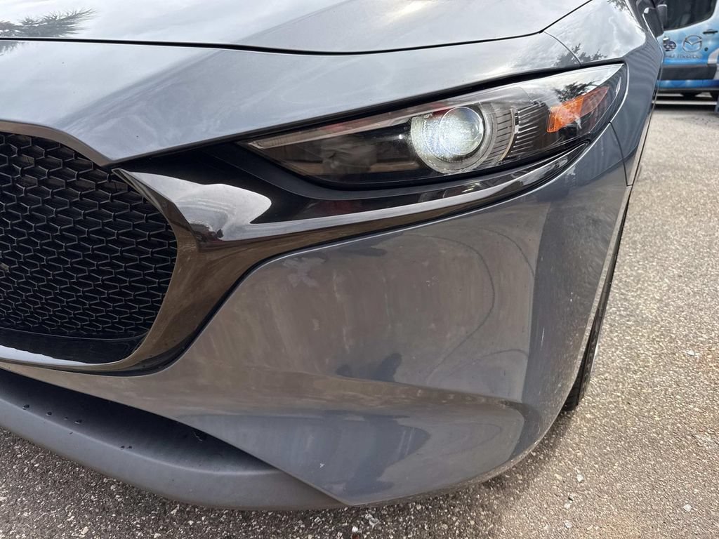 Used 2021 MAZDA MAZDA3 s FWD image 10