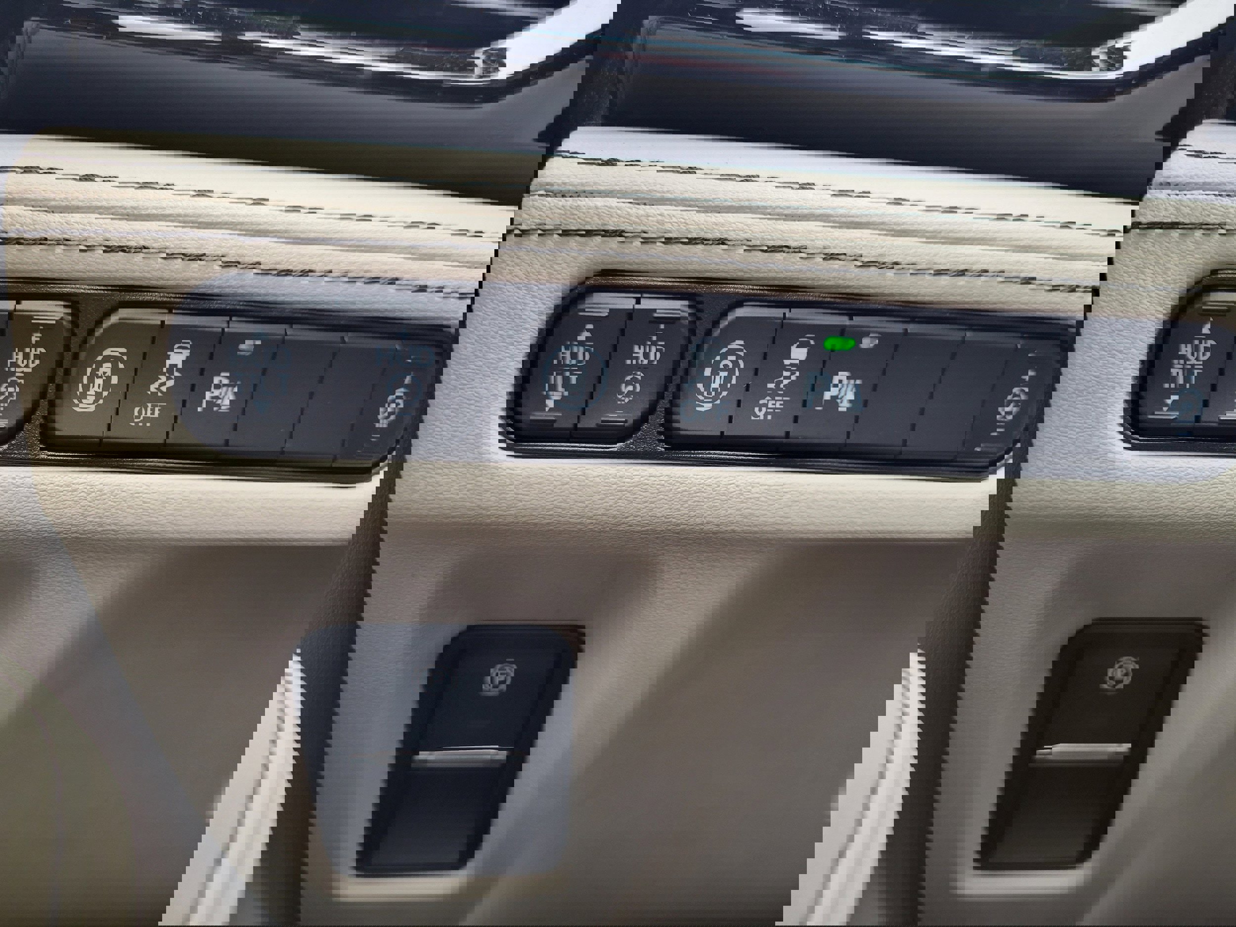 Used 2022 Acura MDX Type S image 17