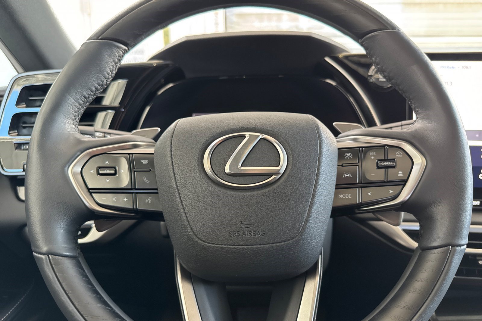 Used 2023 Lexus RX 350 Premium w/ Cold Area Package AWD/4WD image 29