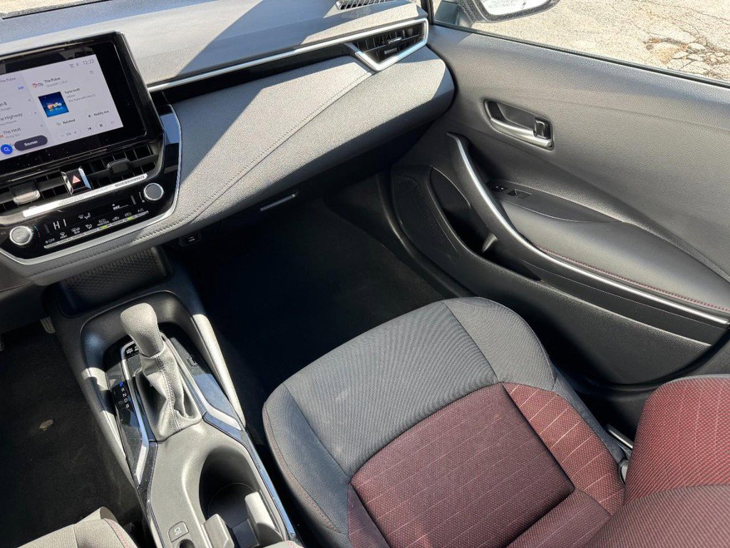 Used 2024 Toyota Corolla SE image 15