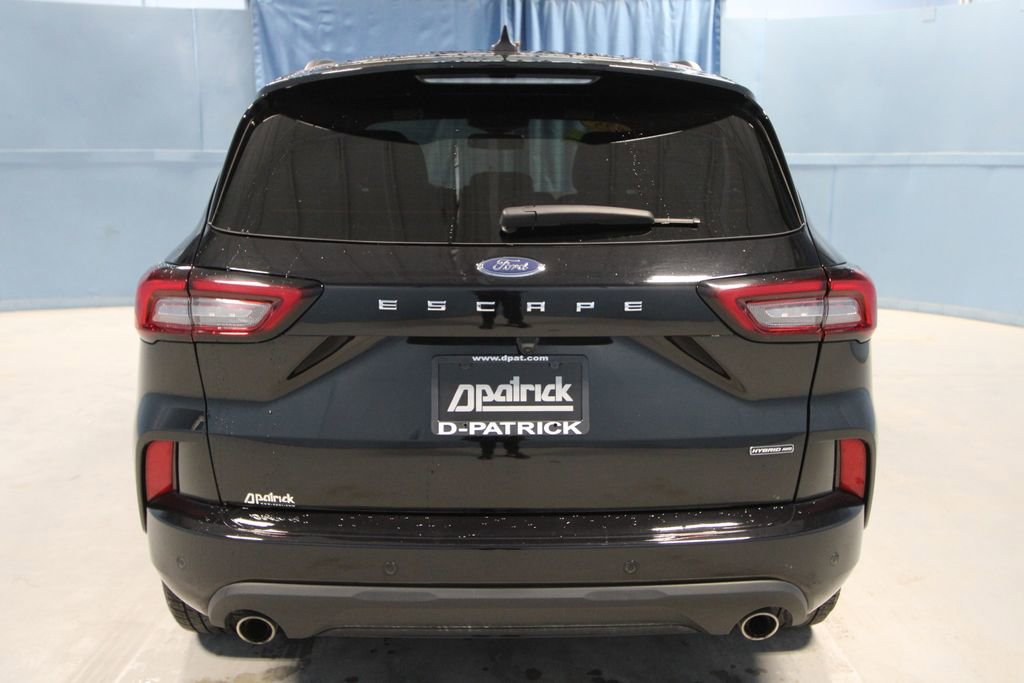 Used 2025 Ford Escape ST-Line Elite w/ Premium Technology Package AWD/4WD image 28
