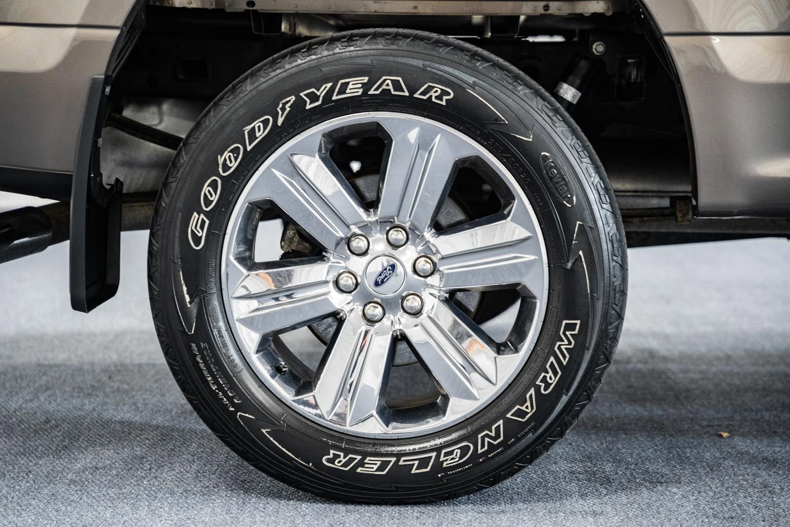 Used 2020 Ford F150 XLT w/ Equipment Group 302A Luxury image 18