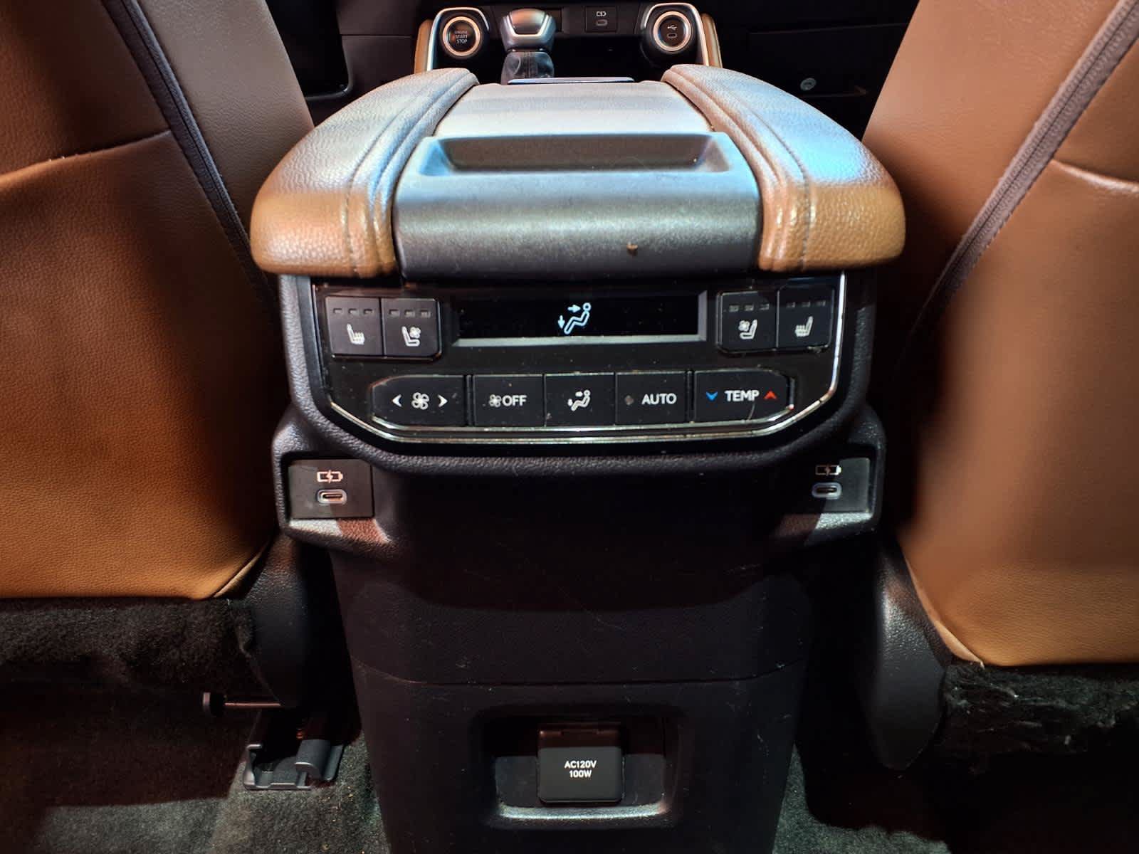 Certified 2024 Toyota Grand Highlander AWD image 14